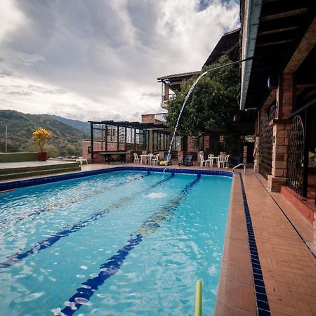 Hosteria De La Plaza Menor Santa Fe de Antioquia Exterior foto